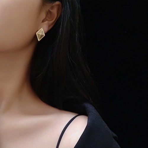 Geometric rhombus aztec stud earrings in gold plated steel